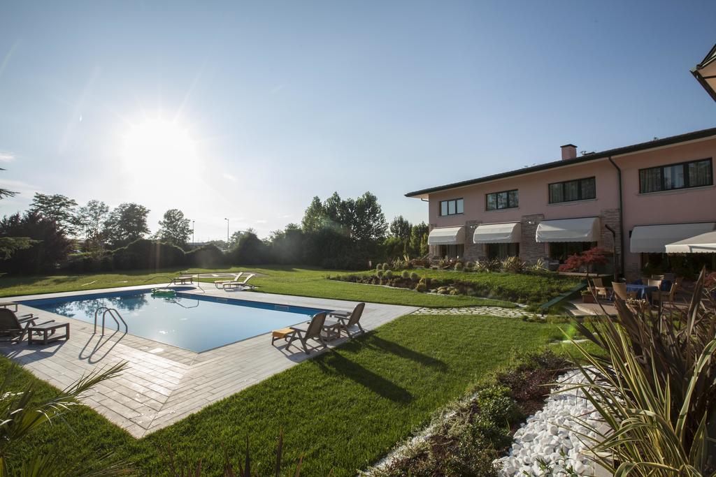 Hotel Al Ponte Gradisca dʼIsonzo Esterno foto