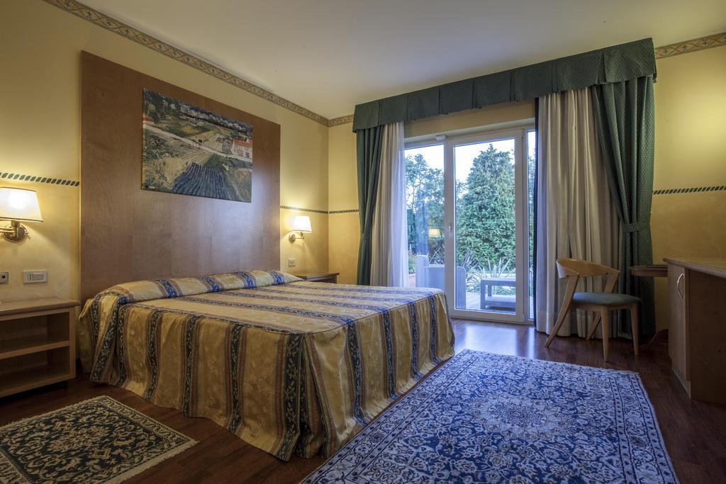 Hotel Al Ponte Gradisca dʼIsonzo Esterno foto