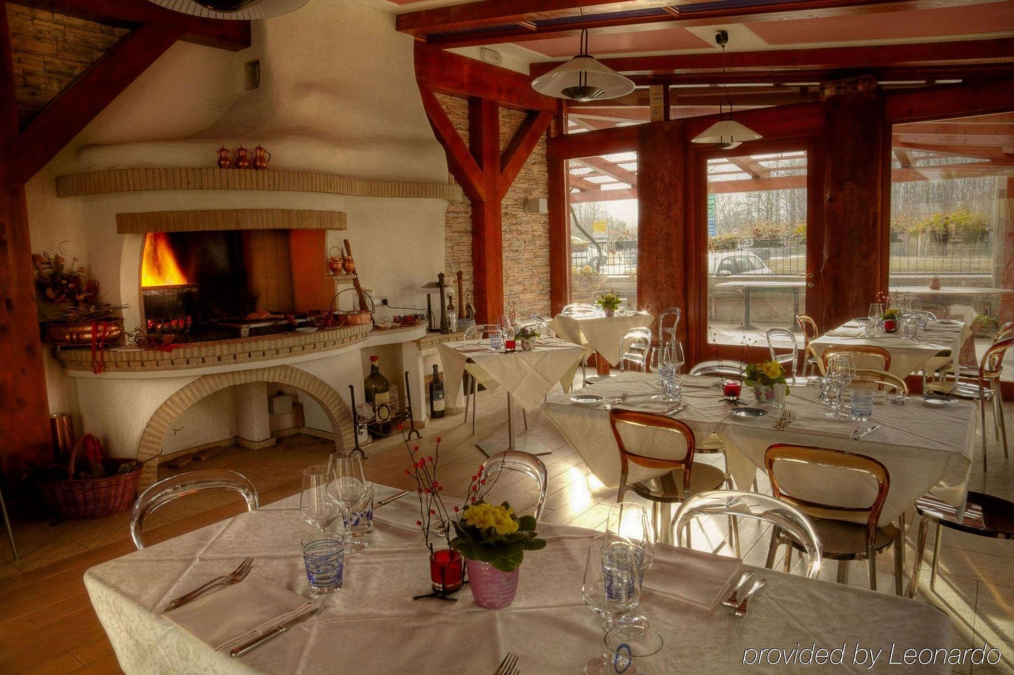 Hotel Al Ponte Gradisca dʼIsonzo Esterno foto