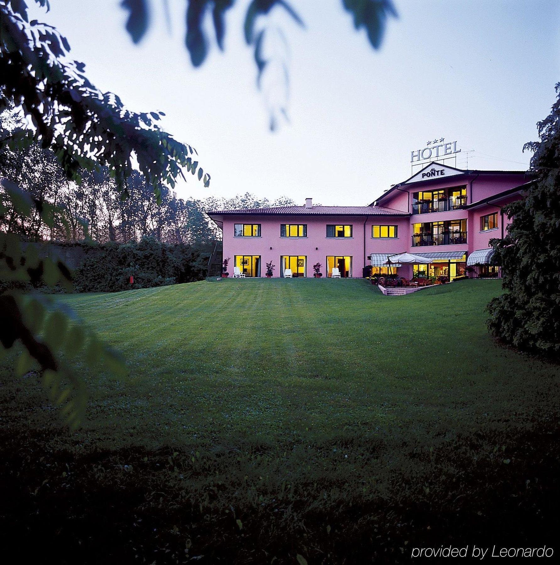 Hotel Al Ponte Gradisca dʼIsonzo Esterno foto