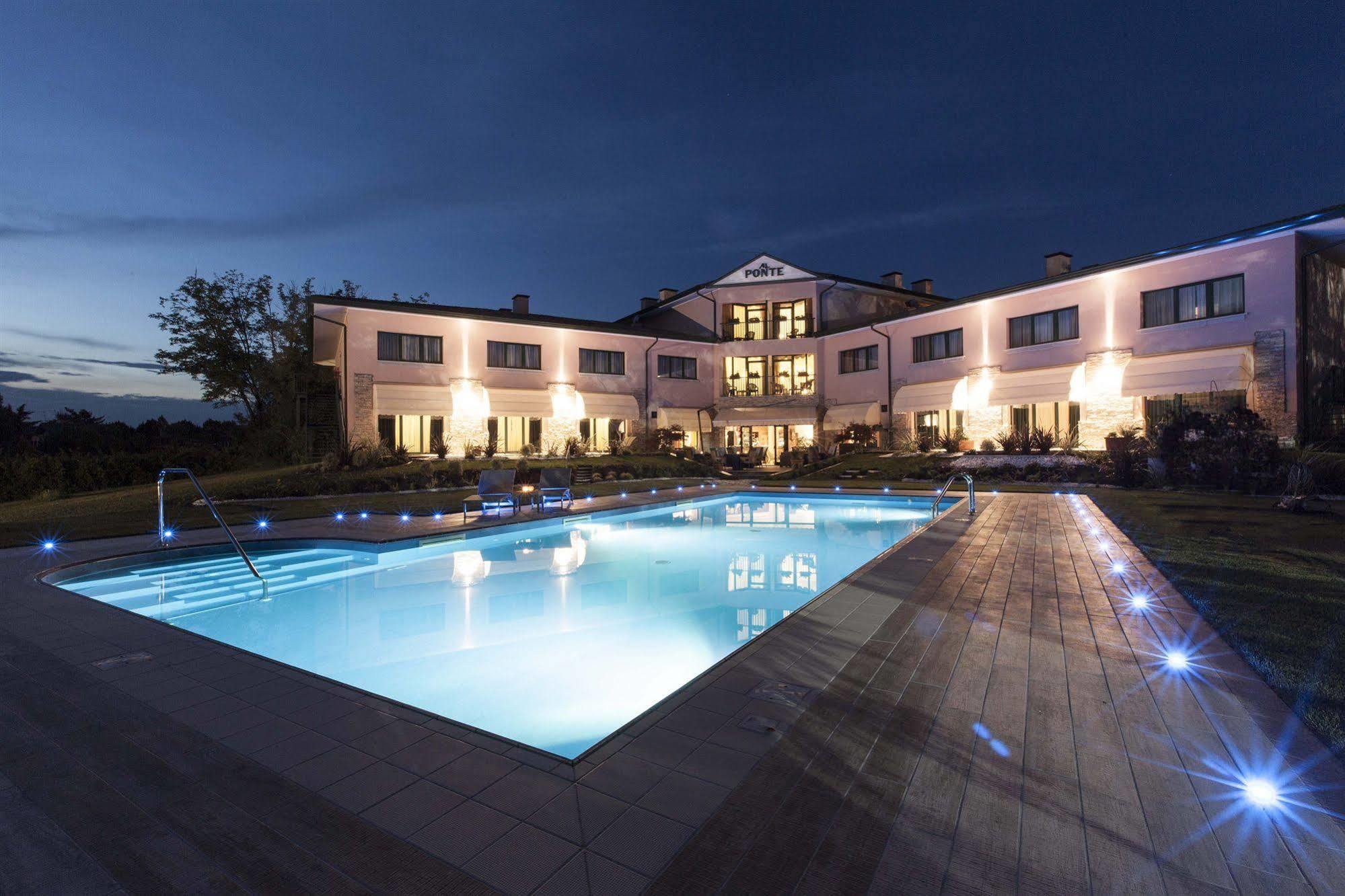 Hotel Al Ponte Gradisca dʼIsonzo Esterno foto